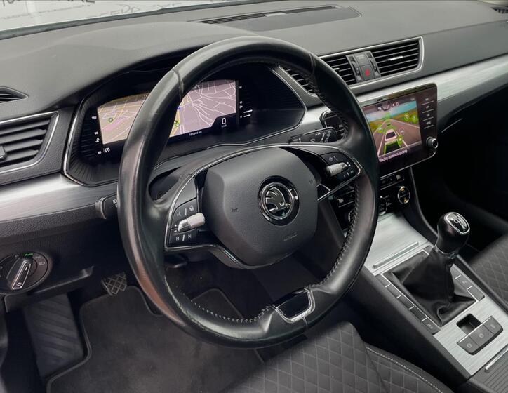 Škoda Superb 12