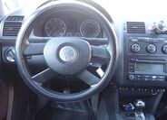 Volkswagen Touran 9