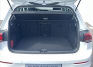 Volkswagen Golf 11