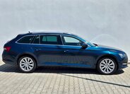 Škoda Superb 9
