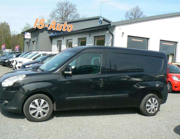 Fiat Dobló 8