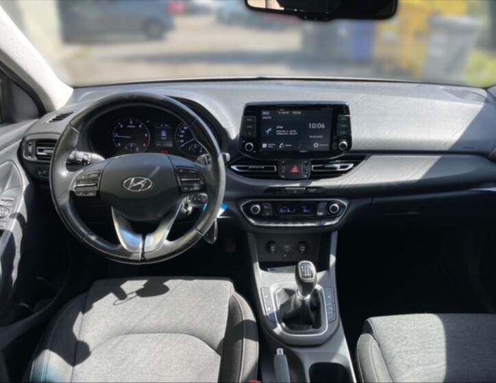 Hyundai i30 9