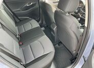 Hyundai i30 16