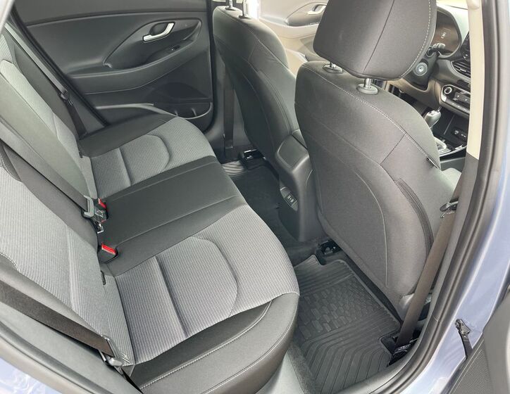 Hyundai i30 16