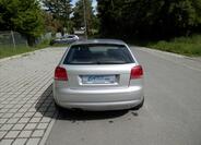 Audi A3 8
