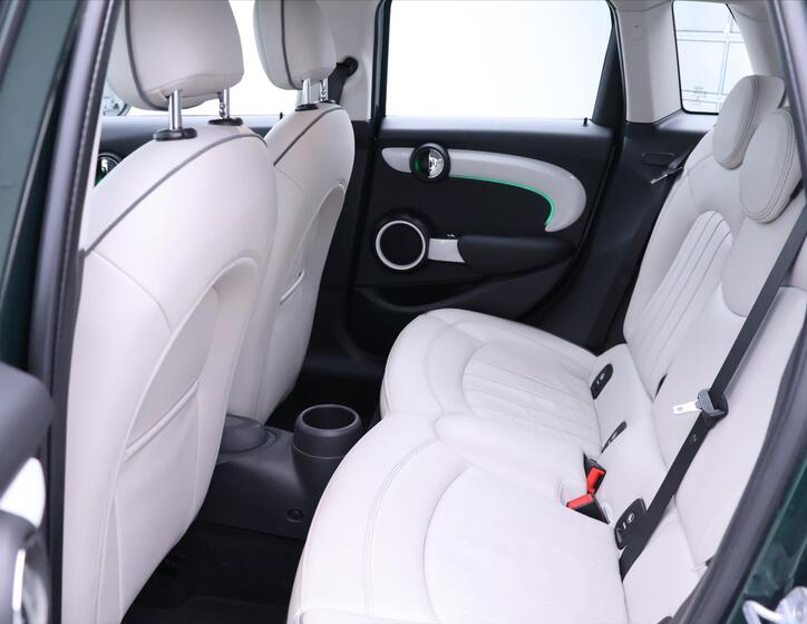 Mini Cooper 17