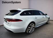 Jaguar XF 3