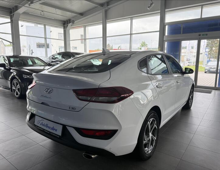 Hyundai i30 6