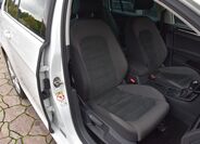 Volkswagen Golf 20