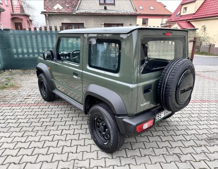 Suzuki Jimny 7