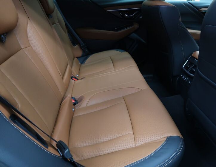 Subaru Outback 9