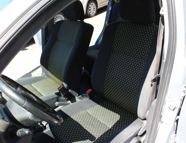 Daihatsu Sirion 20