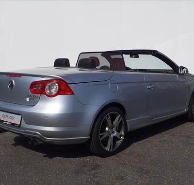 Volkswagen EOS 26