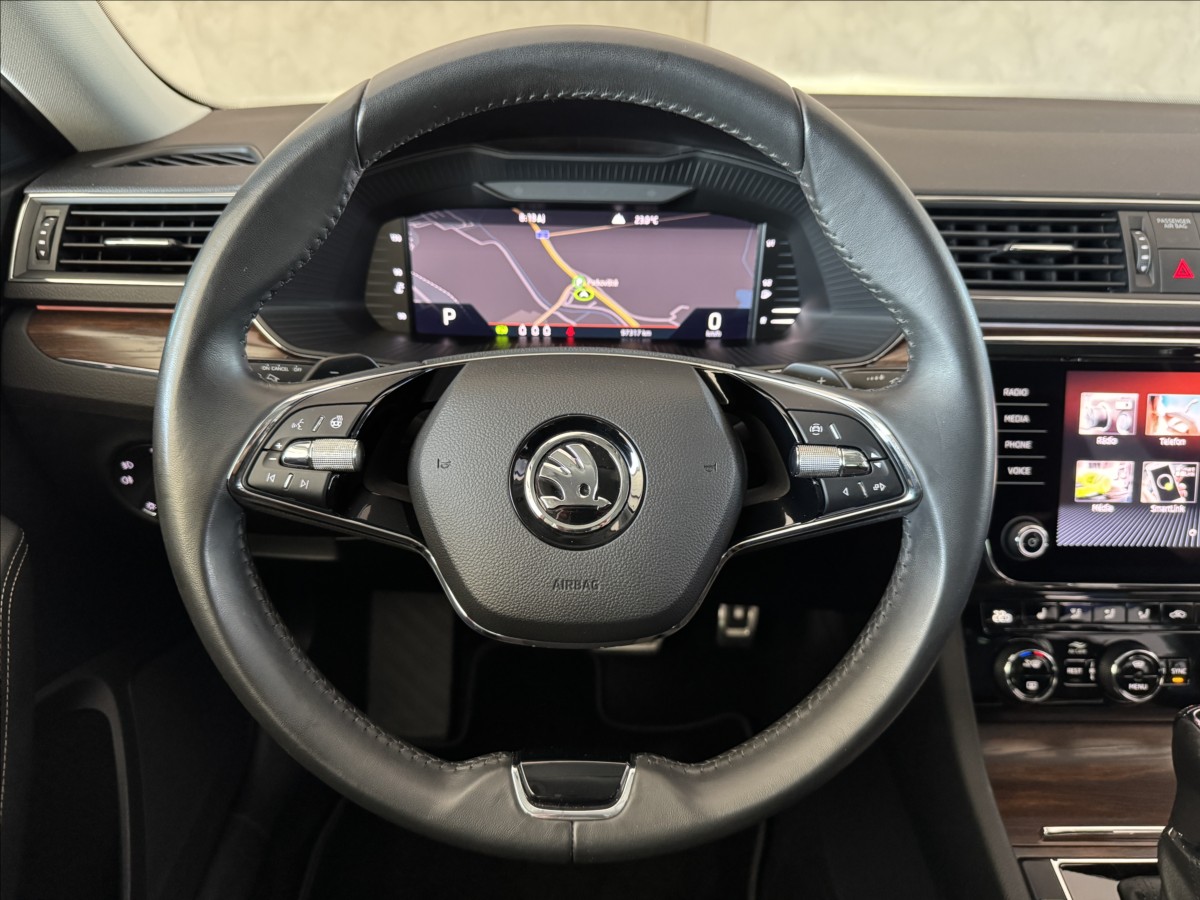 Škoda Superb
