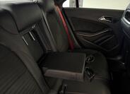 Mercedes-Benz CLA 21