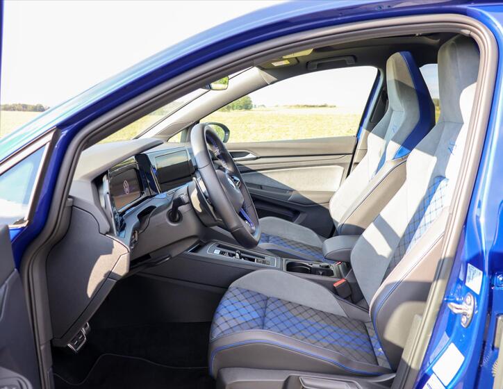 Volkswagen Golf 12