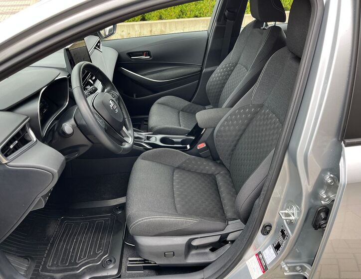 Toyota Corolla 13