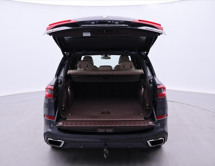 BMW X5 9