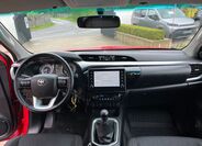 Toyota Hilux 18