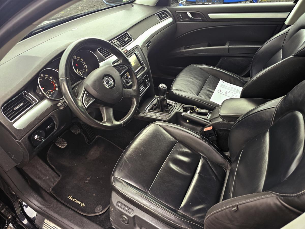 Škoda Superb