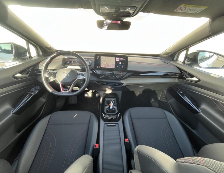 Volkswagen ID.5 6