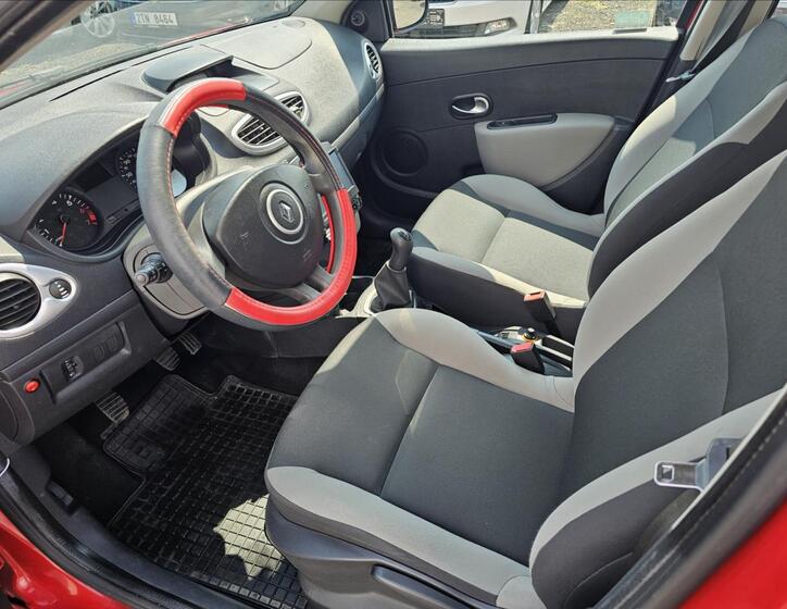 Renault Clio 10