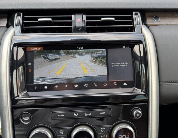 Land Rover Discovery 15