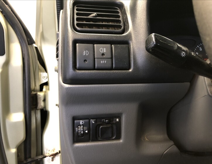 Suzuki Jimny 20