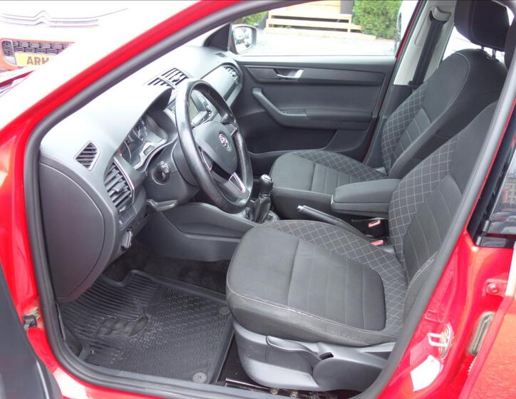Škoda Fabia 10