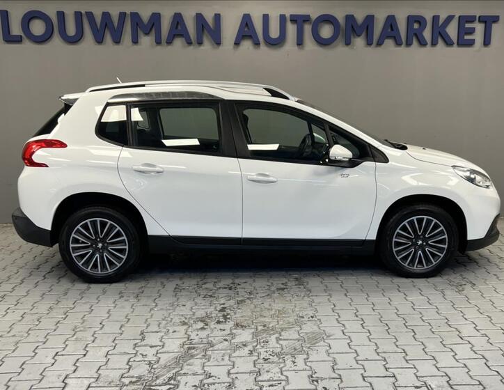 Peugeot 2008 15