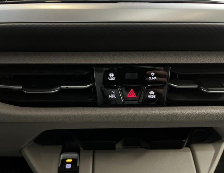 Volkswagen Multivan 21