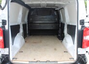 Opel Vivaro 22