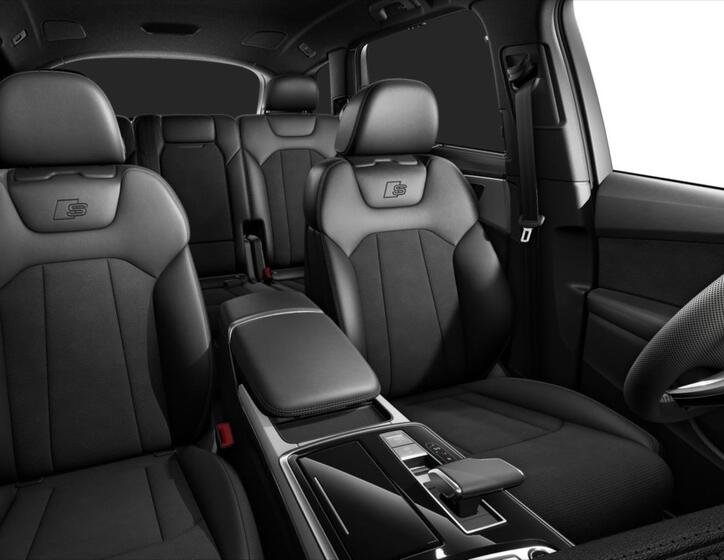 Audi Q7 6