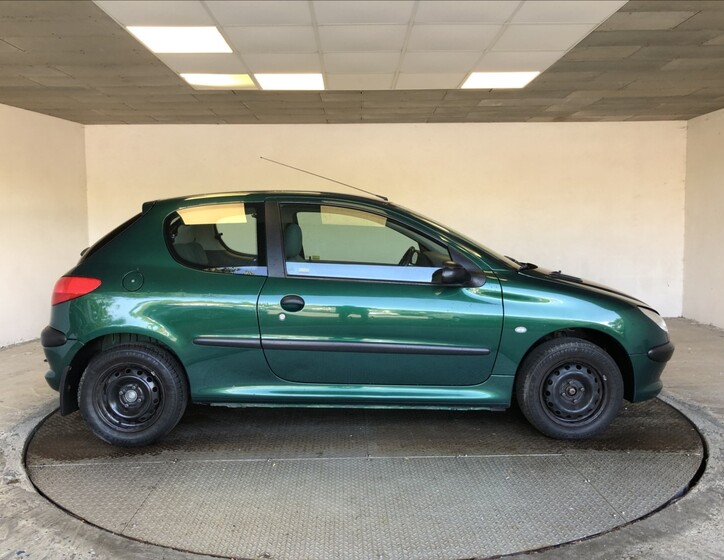 Peugeot 206 8