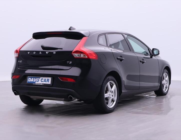 Volvo V40 7