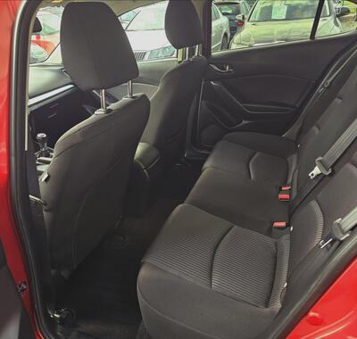 Mazda 3 26