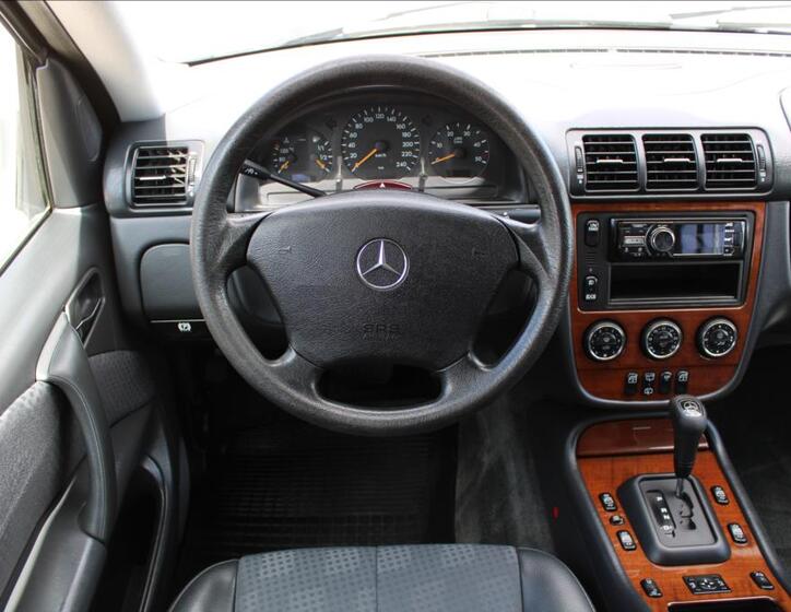 Mercedes-Benz Třídy M 13