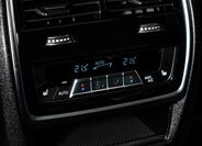 BMW X7 21