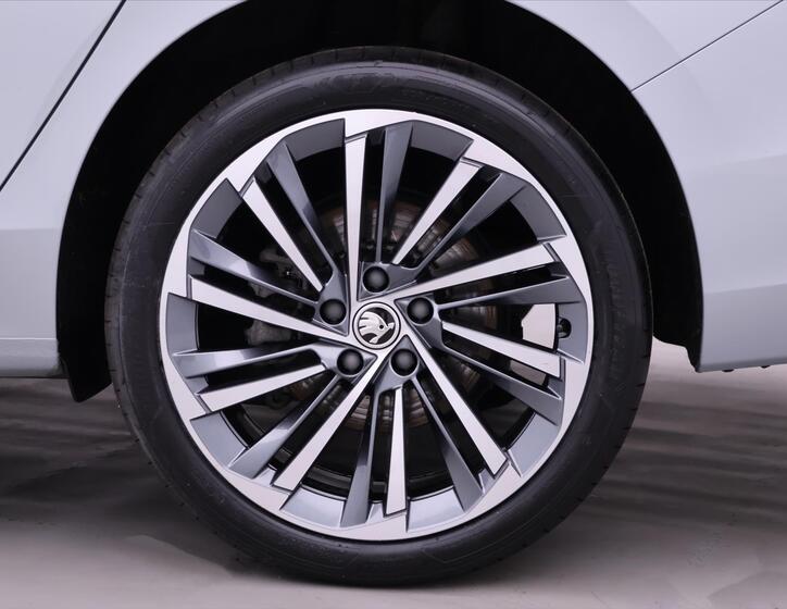 Škoda Superb 38