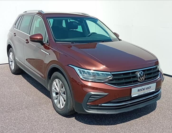 Volkswagen Tiguan 7