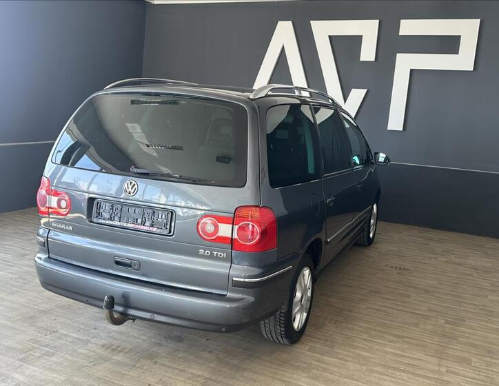 Volkswagen Sharan 7