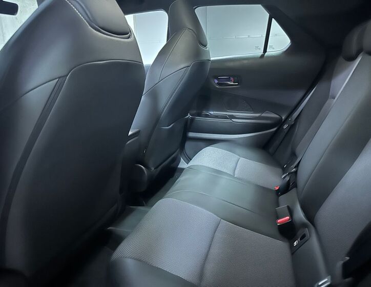 Toyota C-HR 10