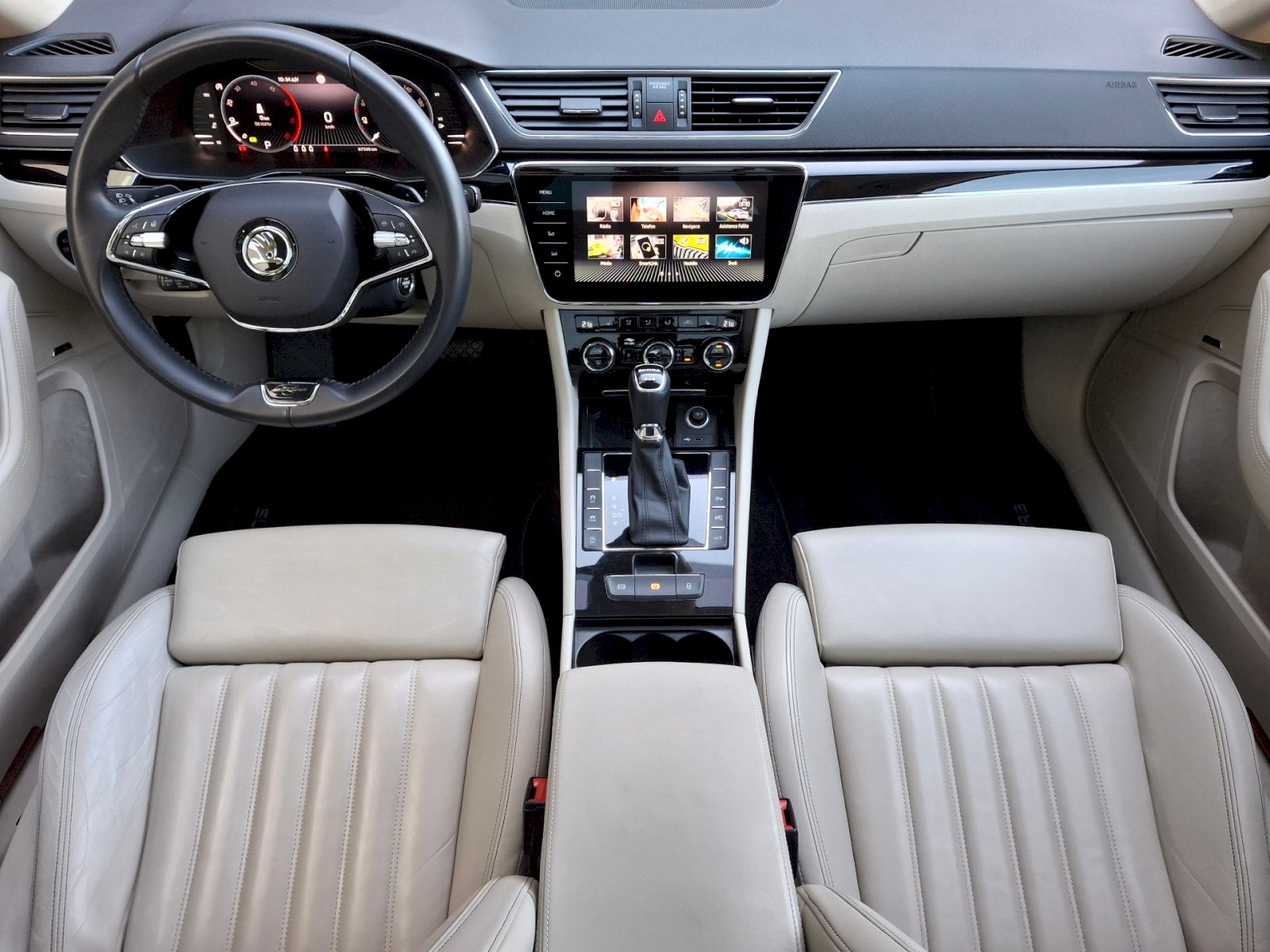 Škoda Superb
