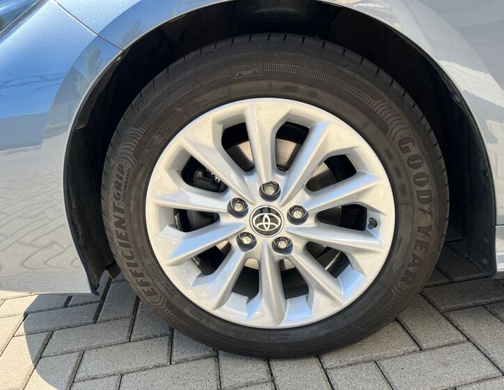Toyota Corolla 27