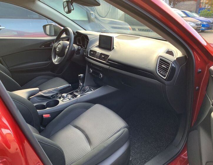 Mazda 3 19