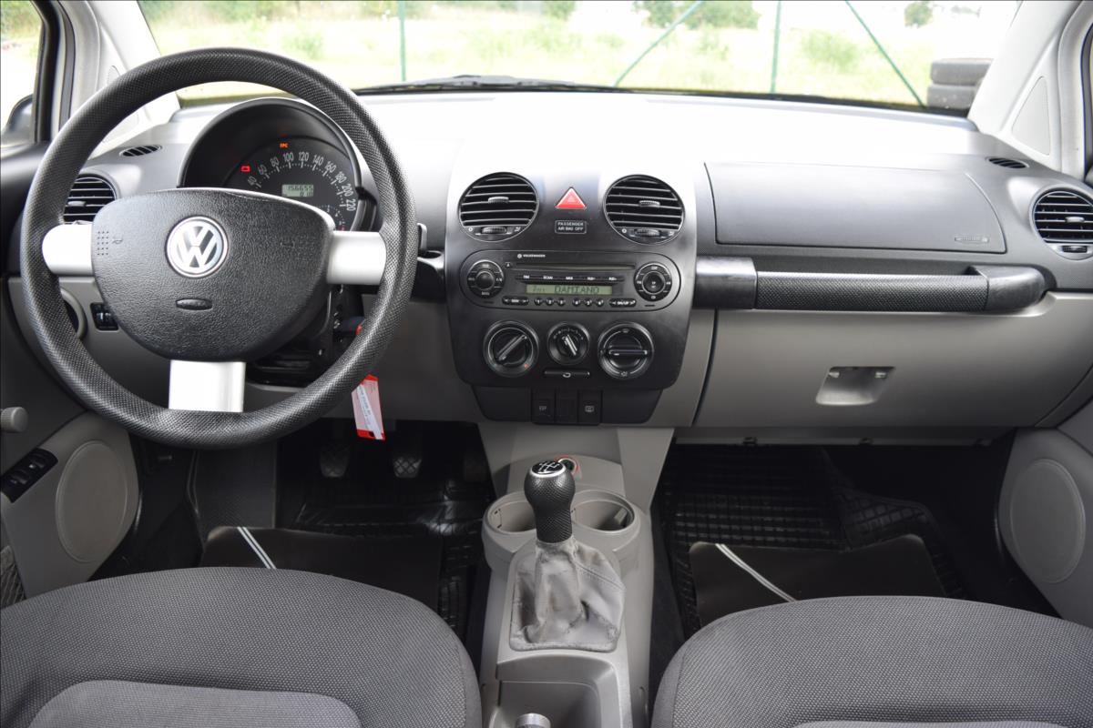 Volkswagen New Beetle