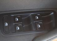Volkswagen Golf 31
