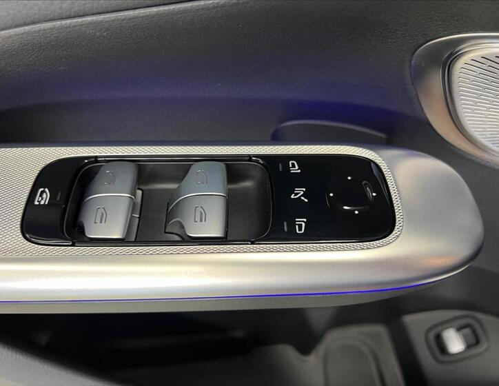 Mercedes-Benz GLC 29