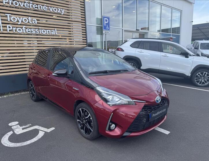 Toyota Yaris 14