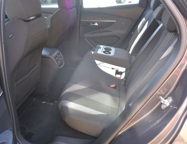 Peugeot 3008 30